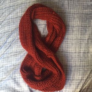 Knitted infinity scarf